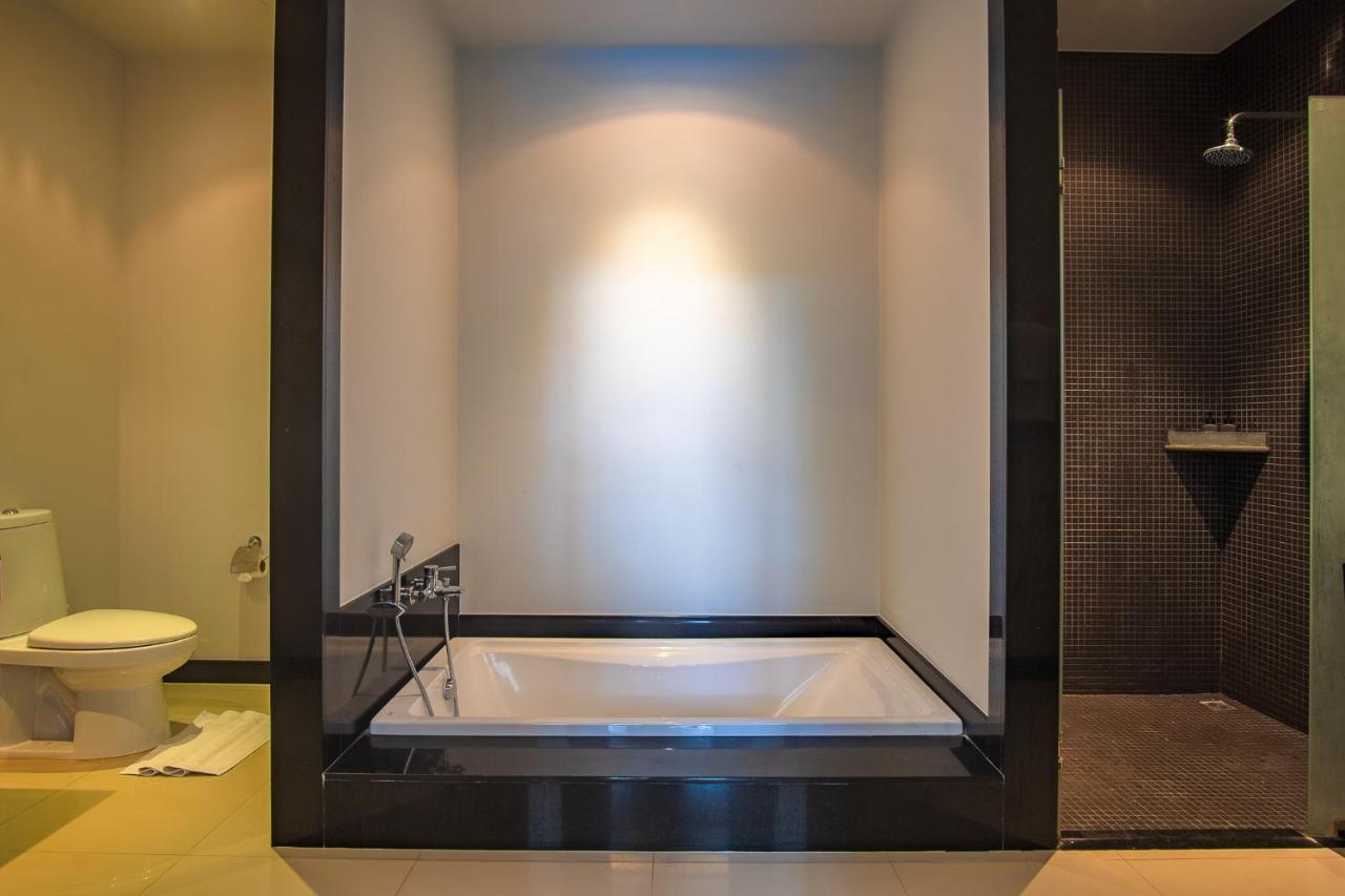 Two Bedroom Onyx Villa Nai Harn Exterior photo
